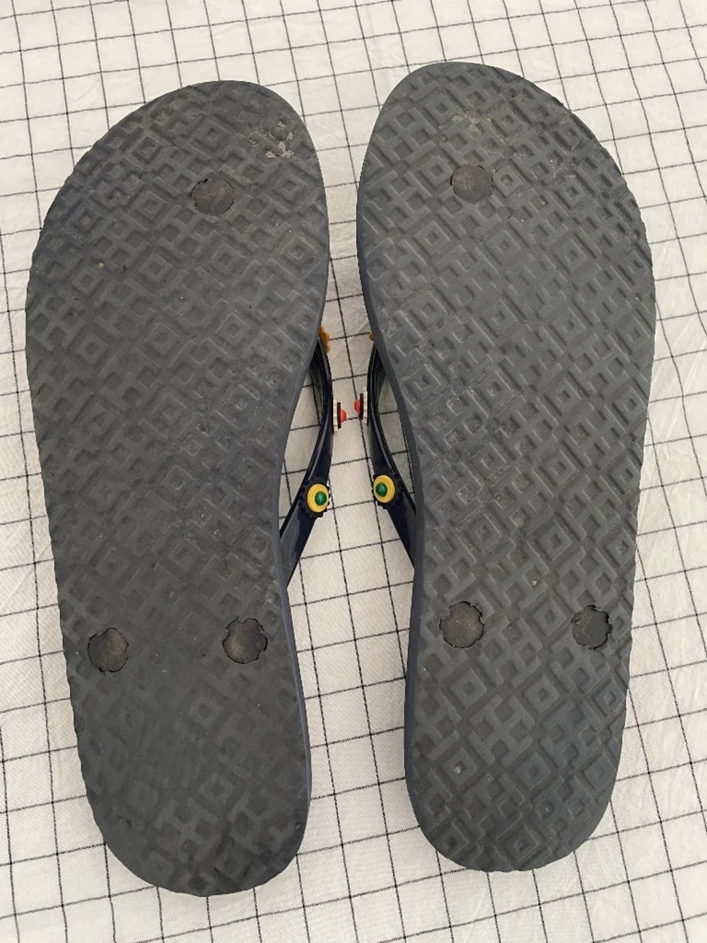 Tory Burch Raised Flowers Navy Flip Flops ~ SZ 8
